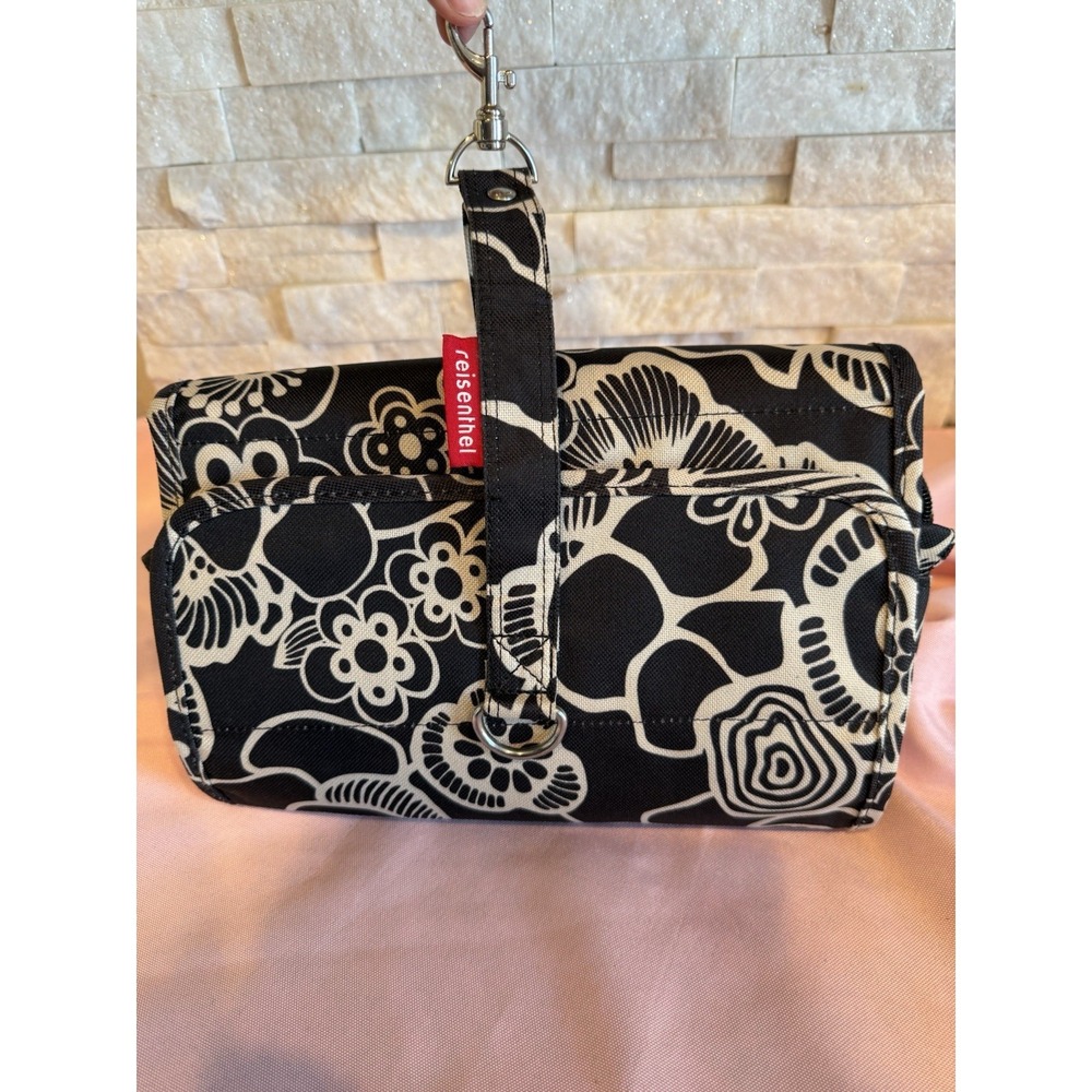 REISENTHEL Hanging Travel Toiletry Cosmetic Organizer Bag Black/White  Floral
